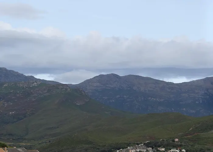 Avec Piscine Vue Et Montagne Villa *