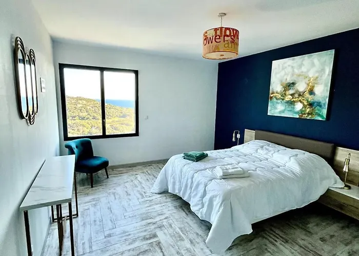 Villa Avec Piscine Vue Et Montagne